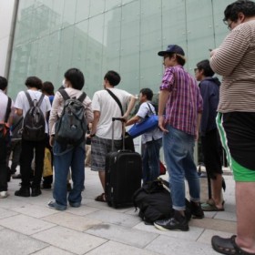 Sortie des deux iPhone 6 : Un vrai business pour certains campeurs devant l’Apple Store