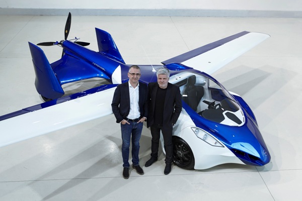 AeroMobil : la voiture du futur, mobile et volante